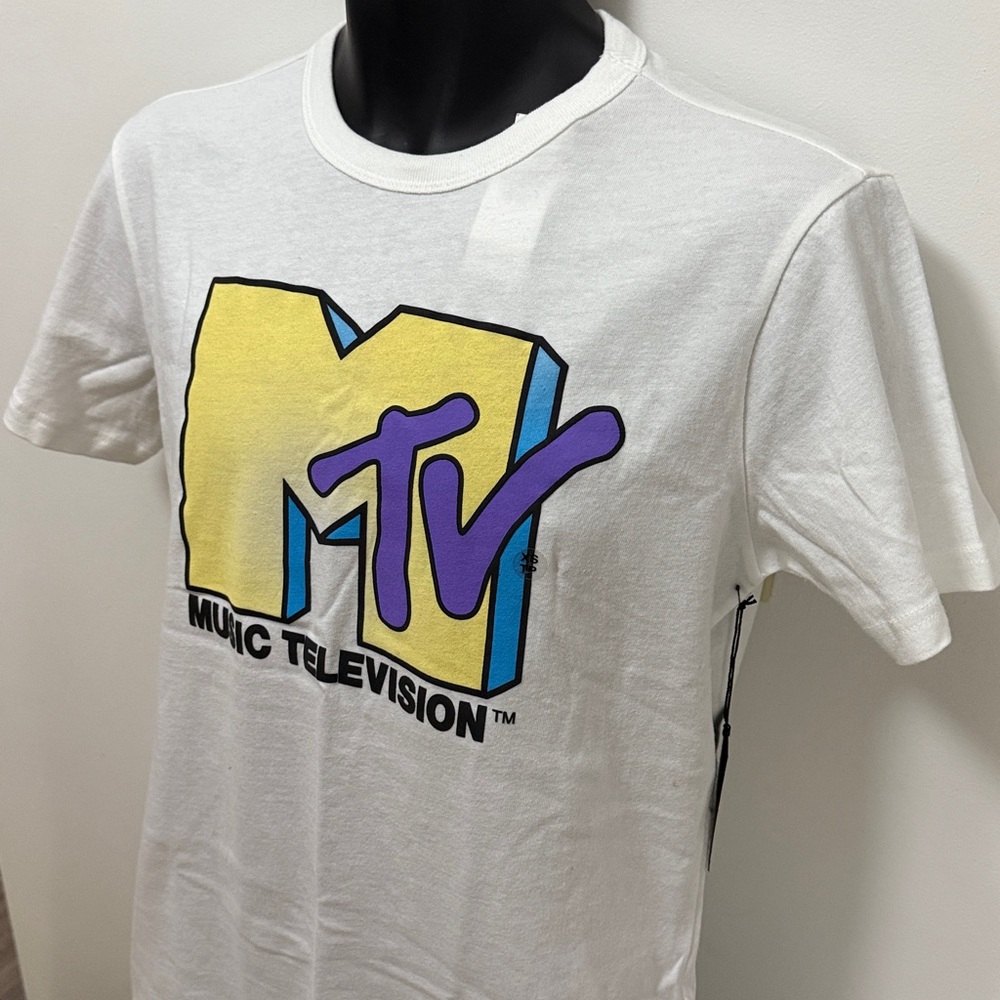 American Eagle x MTV Black and White Tee